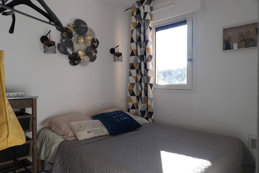 Appartement T2 Dans Residence Avec Piscine Et Tennis Saint-Raphaël エクステリア 写真